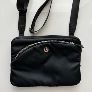 LuLulemon Purse